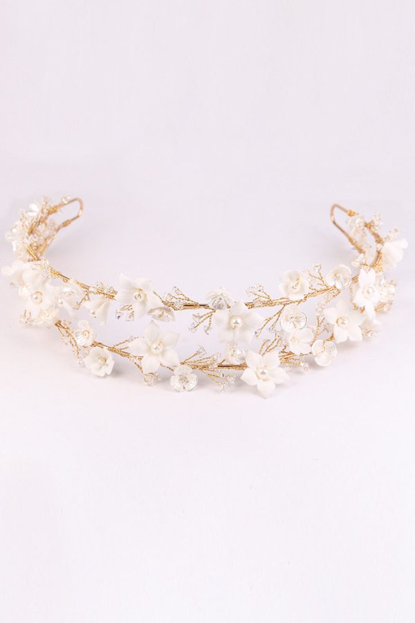White Flowers Bridal Headpieces